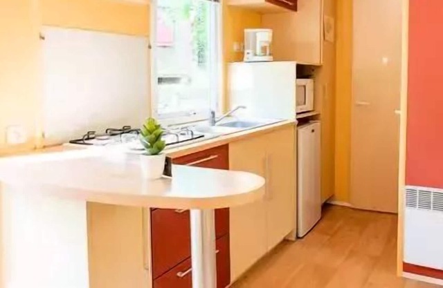 Camping Village Club L'Evasion **** - Mobilhome for 6 People
