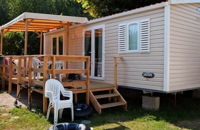 Campsite Le Colombier *** - Visio Cottage 4 Rooms 6 People