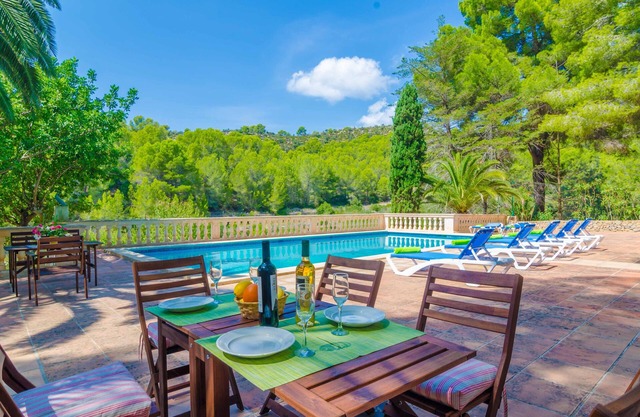 CAN BOLEI - Villa with private pool in Sant Elm. Free WiFi