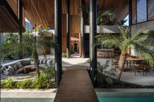 Can Maestro Bali by House of Winds - Lush Sanctuary near Canggu