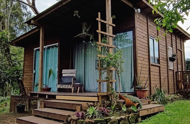 Canadian cabin, super cozy