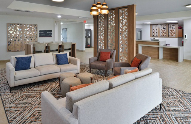 Candlewood Suites Northeast Kansas City by IHG
