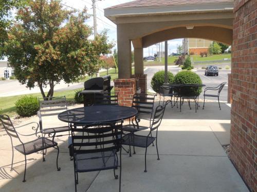 Candlewood Suites St. Robert by IHG