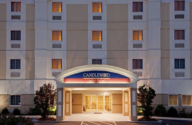 Candlewood Suites West Springfield by IHG