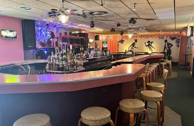 Canfield Hotel