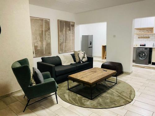 Canvas Lofts 1 – Famona modern 2-bed - 2310