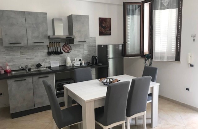 CAPACI HOLIDAY HOUSE 800 mt from the sea