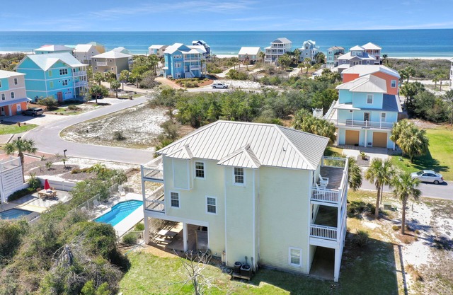 Cape San Blas, SeaGrass, Pet Friendly, Private Pool, 4 Bedrooms ~ Sea Breeze