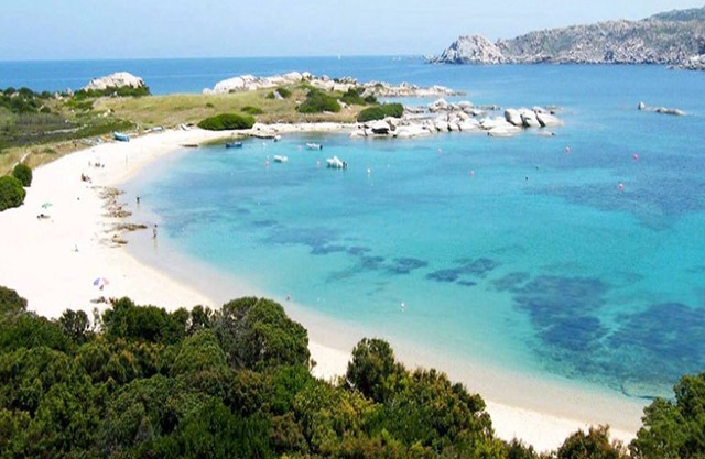 Cape Testa house with sea view and garden