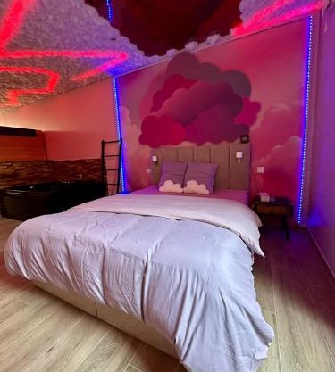 Capsule Nuage Jacuzzi Sauna