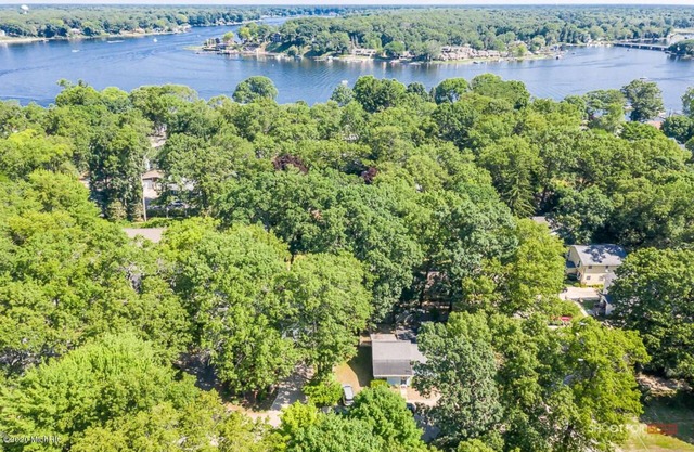Captains Corner | 4 Bed, 2 Bath