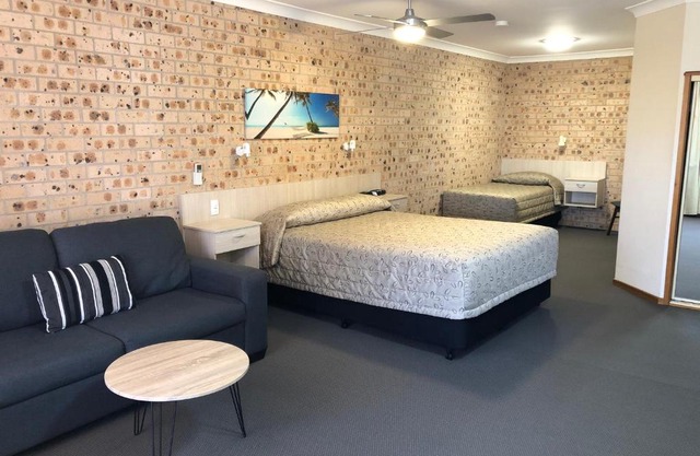 Cardiff Motor Inn