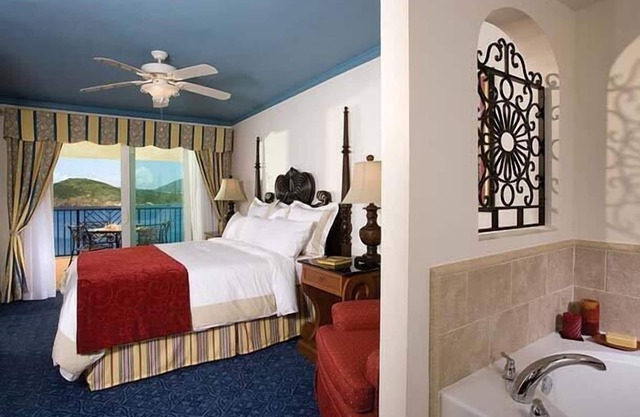 Caribbean Holiday Bliss (Xmas, New Year) at Marriott's St.Thomas Frenchman'