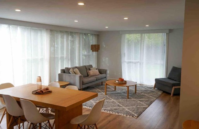Carinya Charming Newstead home