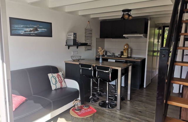CARNAC Duplex 100m from Beaumer beach