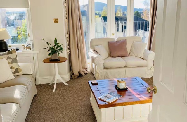 Carryglen, Crieff - 4 bedrooms & 4 bathrooms