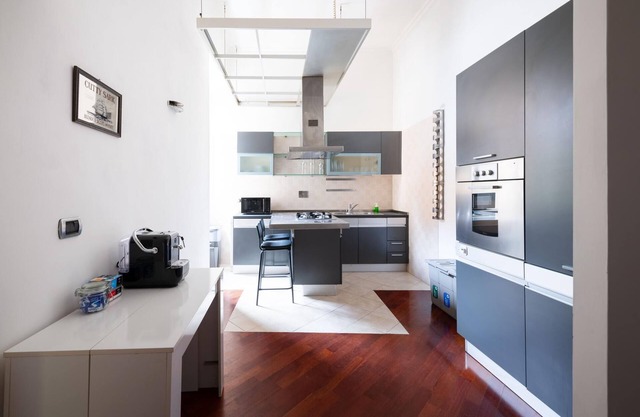 Casa Aosta in Rome With 1 Bedrooms and 1 Bathrooms