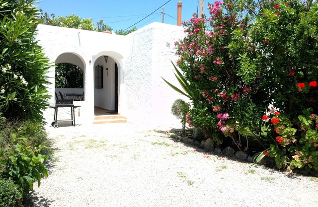 CASA BERILO 52 m² with pool, bike, kayak, safe and internet WIFI.
