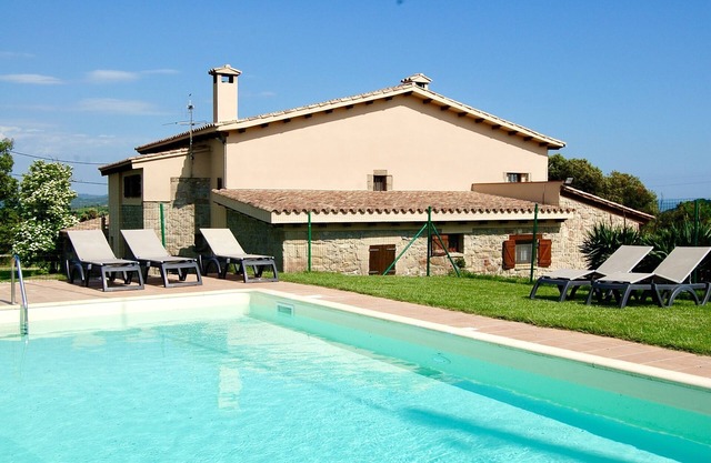 Casa Campo - Beautiful Villa with Pool, Indoor Spa, Large Garden, and more!