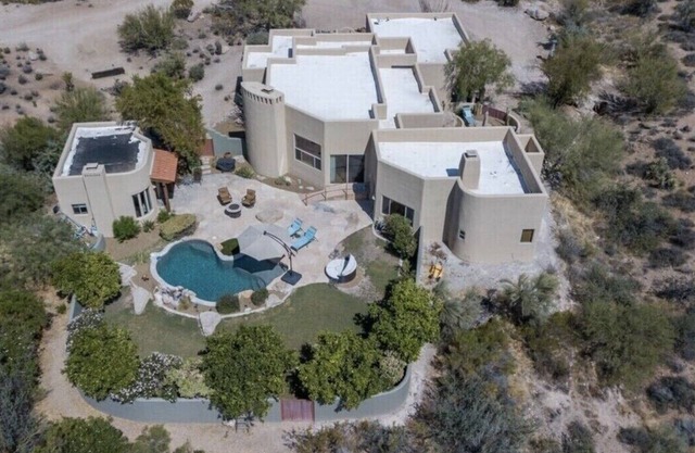 Casa Carefree (3-Bedroom Home) with Pool - Pets Allowed by RedAwning
