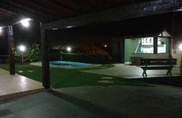 Casa com 4 Suítes e Piscina em Búzios