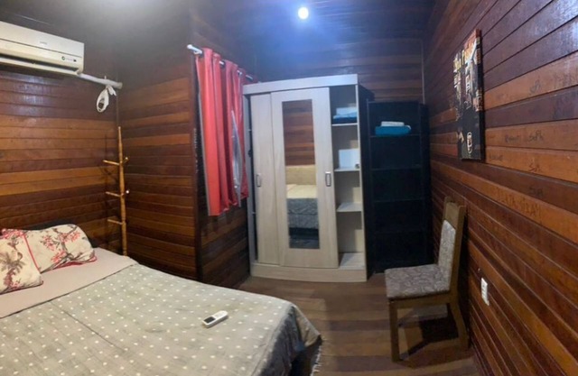Casa com Piscina Bairro Santana, 2 Vagas na Garagem!