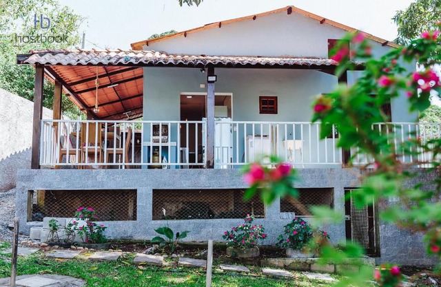 Casa completa com quintal a 500m da praia | MAAL02