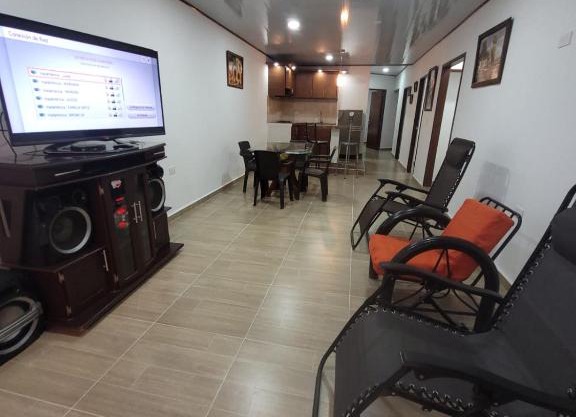 Casa Completa, Hospedaje llanero