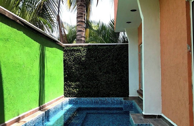 Casa con Alberca Privada, a 5 Minutos del Jardín de Eventos El Cid