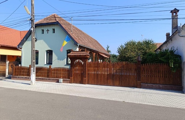 Casa cu prispa Daneș