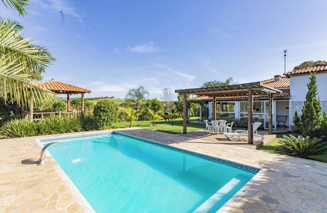 Casa de Campo c/Piscina e Wi-Fi em Gramadinho