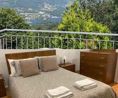 Casa de Casarelhos - Terraço - Vistas rio e serra