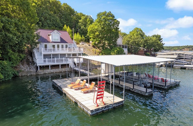 Casa Del Sol - Waterfront Home with Gorgeous Views!