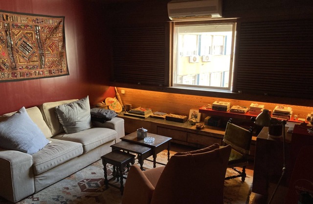 Casa do Arquitecto, 2 rooms, 1,5 bathroom, Picoas, prime location.