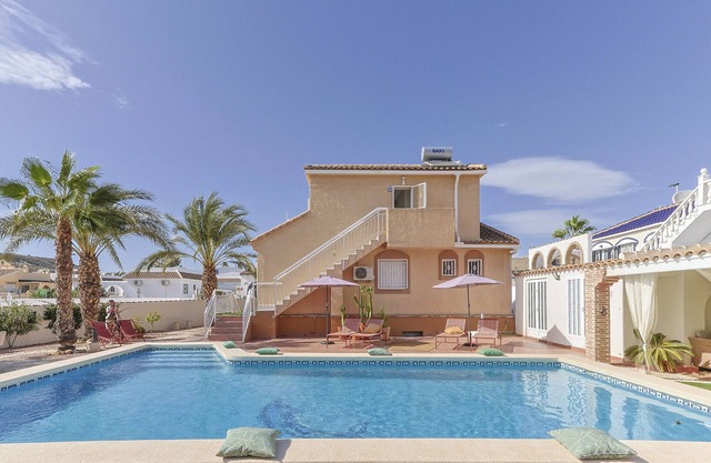 Casa El Sole, beautiful holiday home with private pool for 6 people in Camposol (Costa Blanca)