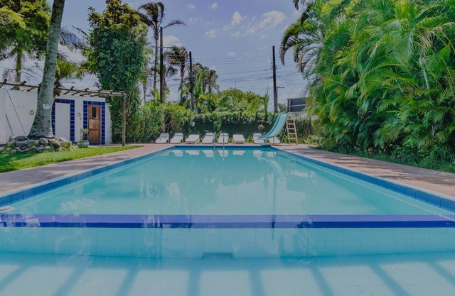 Casa em Caraguatatuba com piscina a 200m da praia
