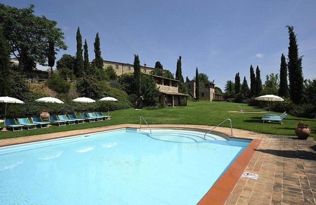 Casa Emide B: A graceful apartment in a history-rich eighteenth-century estate, with Free WI-FI.