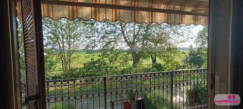 Casa Girasole - Balcone, Giardino e posto auto privato