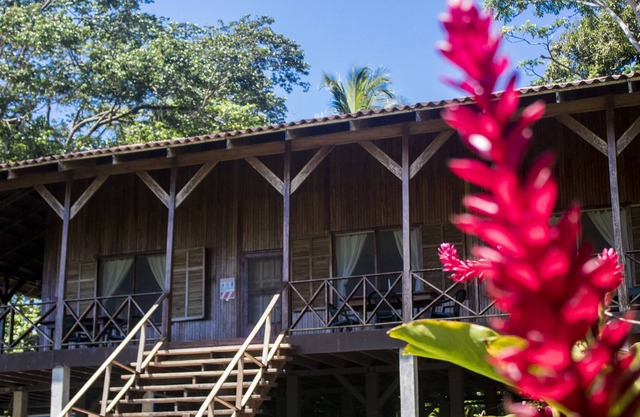 Casa Grande Eco Lodge at Pacuare Reserve