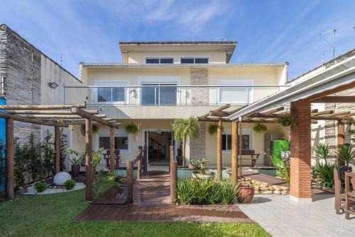 Casa grande para até 30 pessoas