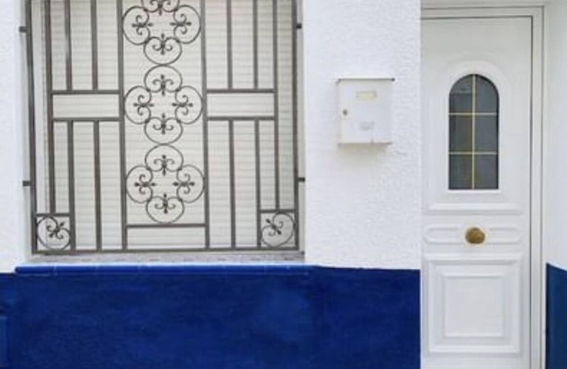 @casa la cala.casa de Pescadores en el Centro del Pueblo con Todos los Servicios