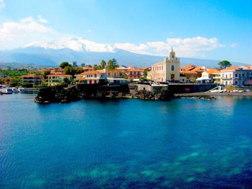 Casa Limoni al mare tra Catania Etna e Taormina
