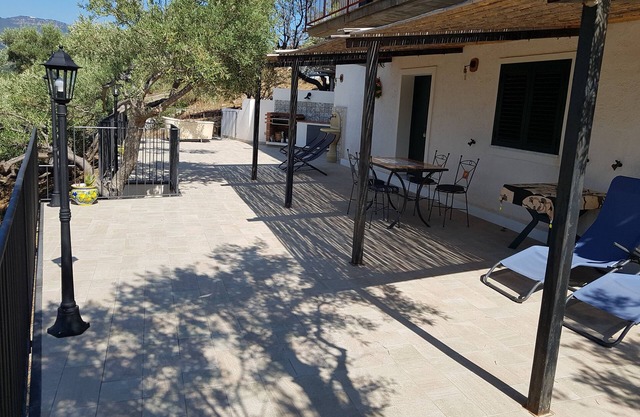 Casa Lorenzino, relax in nature 10 min from Castelbuono