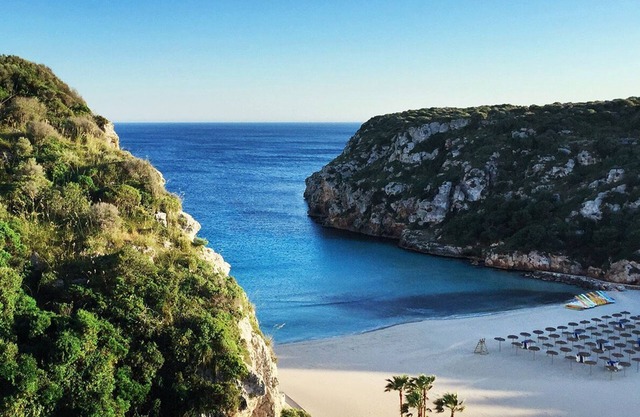 Casa Luna - Situated Only 5 Minutes Walk From The Amazing Cala En Porter Bay.