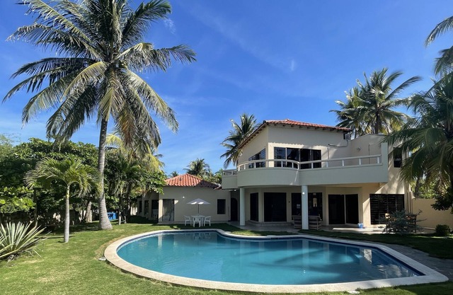 casa Nifla costa del sol - beachfront