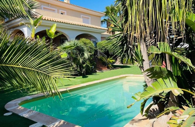 Casa Roan, 8P villa with large garden and pool