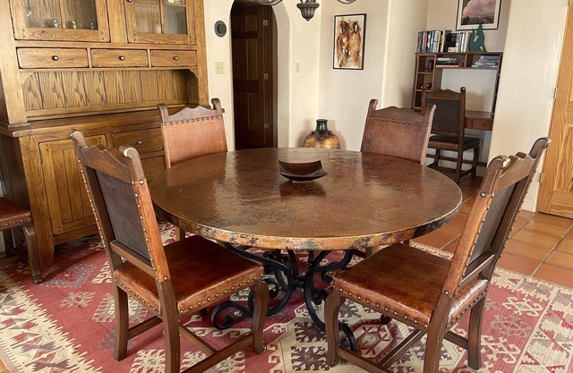 Casa Seco: Close to Taos & Taos Ski Area