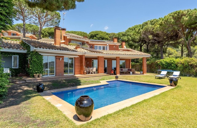 Casa Zen Pool and Views