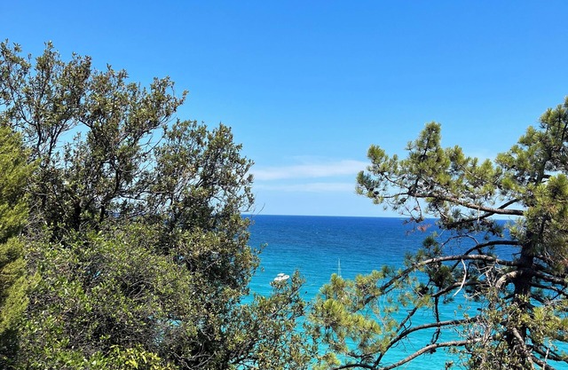 CASABELLA HOLIDAY HOME: An enchanted interlude between sea and scrubland