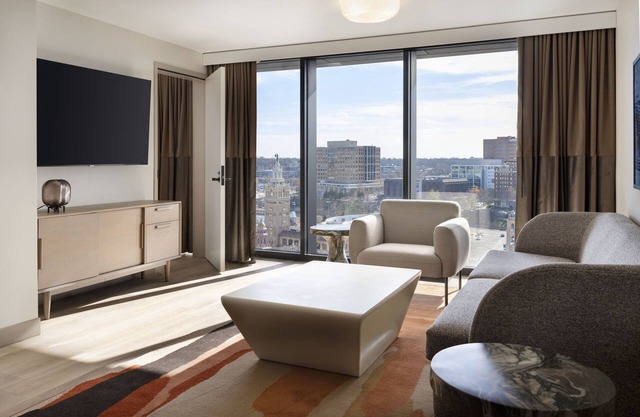 Cascade Hotel, Kansas City, a Tribute Portfolio Hotel